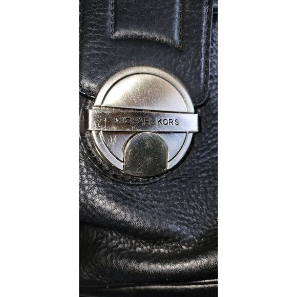 Michael Kors Pebble Leather Purse - Picture 6 of 6